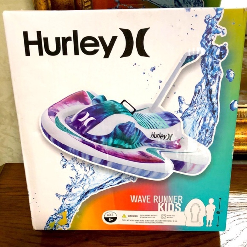 New Hurley Wave Runner float. For ages 6+.  Wide stable base for a durable ride.
